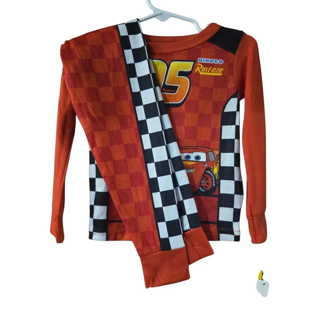 NWT Disney Pixar Cars Lightning McQueen Pajama Set Toddler Sz  3T